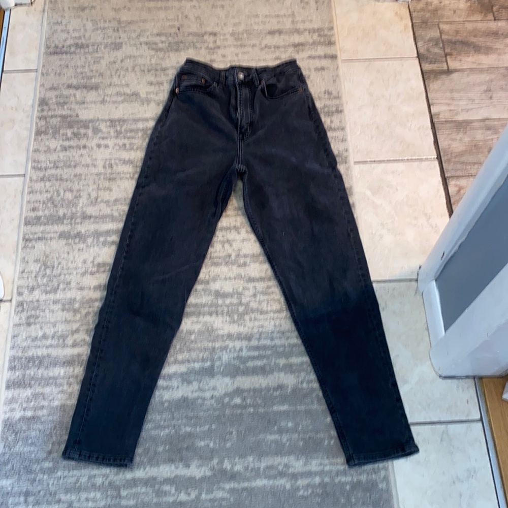 H&M Black Mom Jeans